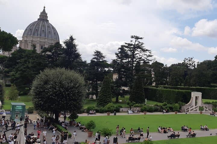 Vatican: Vatican Museum & Sistine Chapel Skip the line tickets.