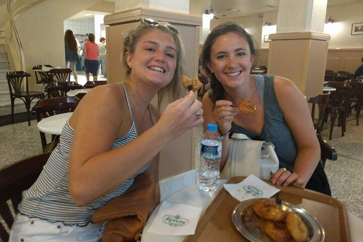 Athens Greek Breakfast Walking Tour with a Foodie