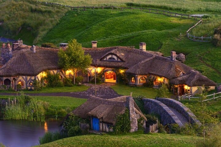 Hobbiton Movie Set Guided Tour & Blue Spring Day tour