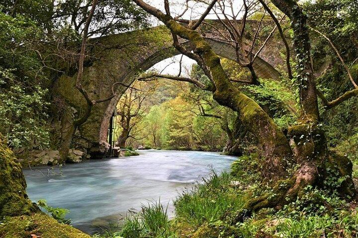5 Day Majestic Peloponnese Private Tour From Athens with 4* Hotel Included