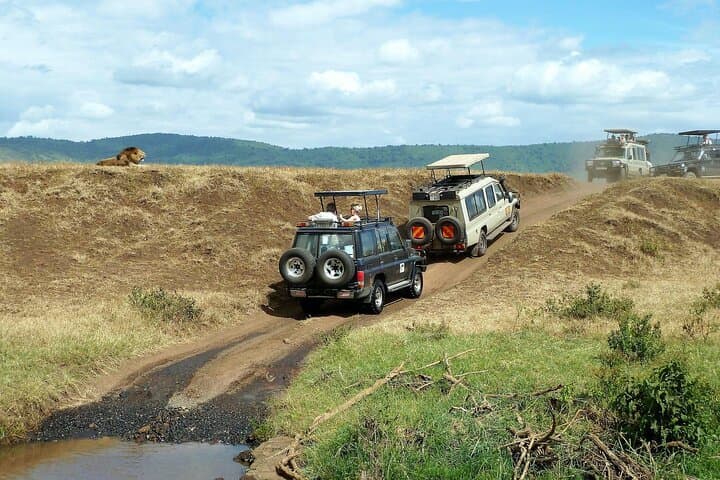 11 Days Aberdares, Samburu, Naivasha, Masai Mara & Diani Luxury Kenya Holiday