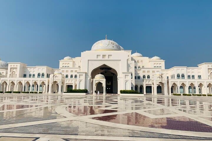 Abu Dhabi Tour Grand Mosque Emirates Palace Heritage Village