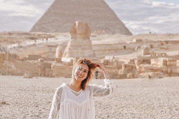 Private Pyramids & Sphinx Day with Grand Egyptian Museum