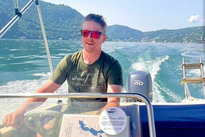 1 Hour Boat Rental Without License 40cv Engine on Lake Como