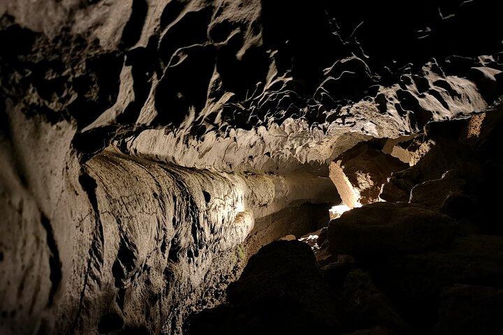 Tour of Jameos del Agua, Cueva de los Verdes and Viewpoint from the cliffs