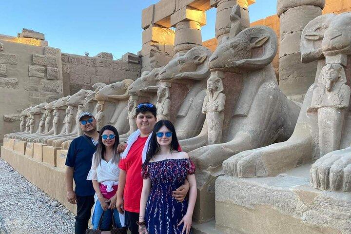 Full-Day Luxor private Tour from Cairo airport with Lunch