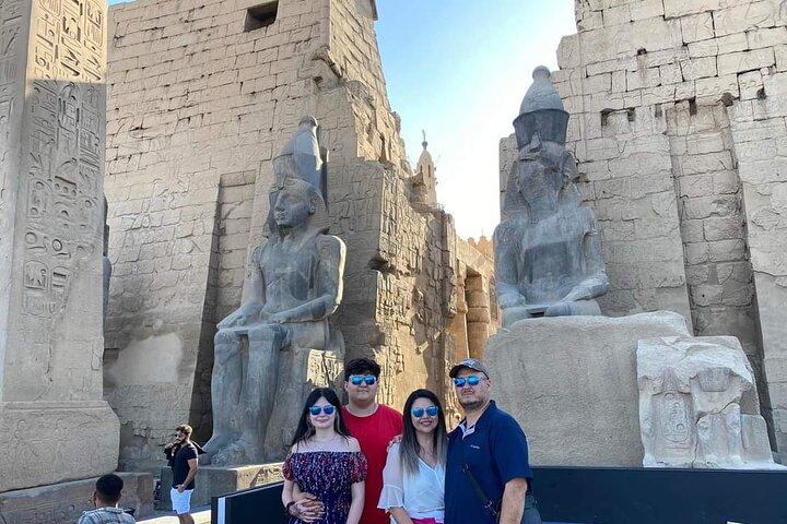 Full-Day Luxor private Tour from Cairo airport with Lunch