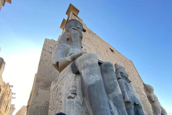 Full-Day Luxor private Tour from Cairo airport with Lunch