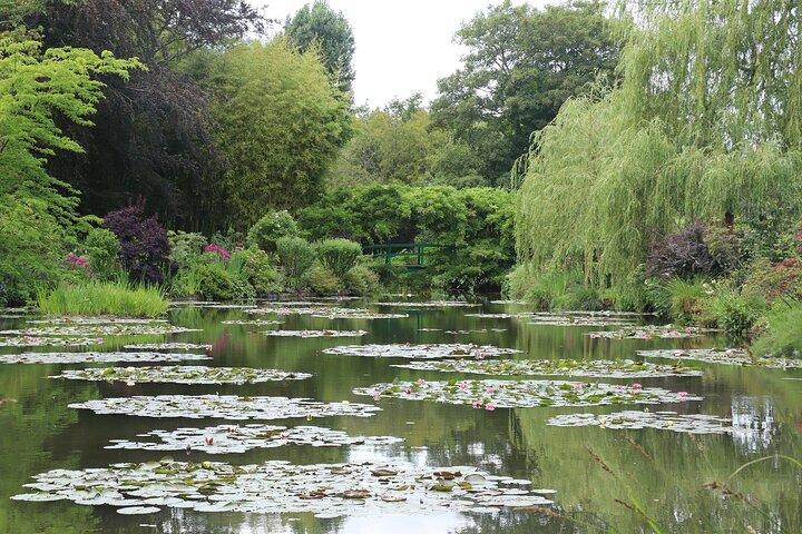 Audio-guided tour of Monet's house and gardens in Giverny