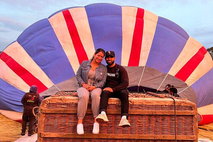 Teotihuacan Sunrise Hot Air Balloon Flight with Breakfast