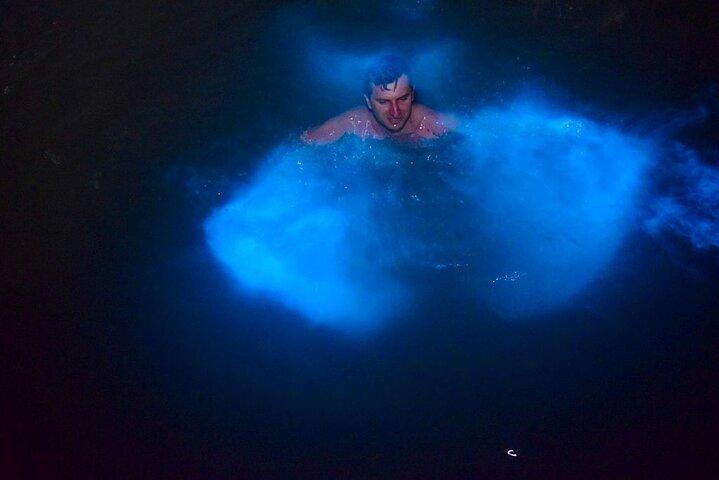 Luminous Lagoon Nighttime Boat Tour from Montego Bay