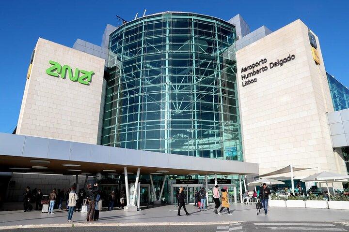 Transfer from Lisbon Airport to Lisbon city