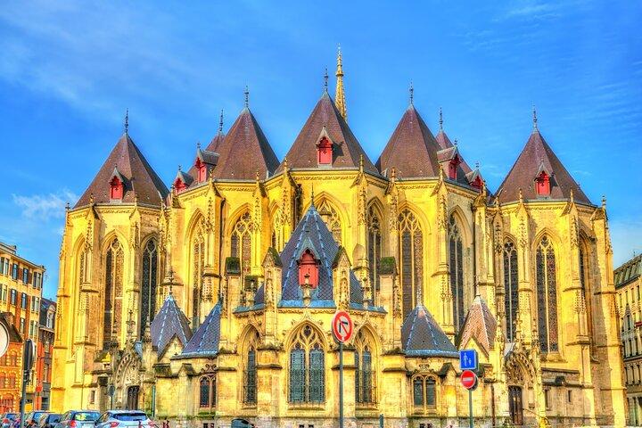 Lille Scavenger Hunt & Highlights Self-Guided Walking Tour
