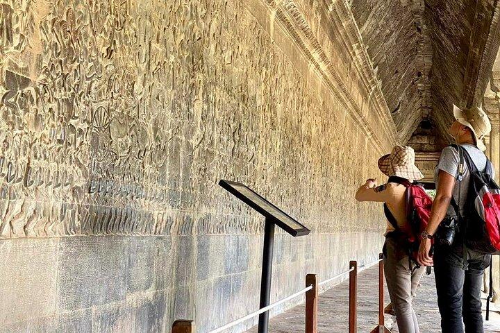 Round Trip Bangkok - Angkor Wat 3 Day 2 Night Package By Bus and Privet Vehicle
