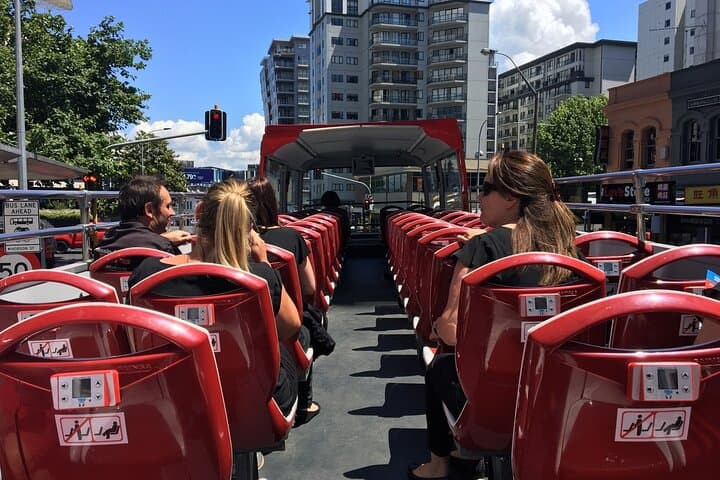Auckland Explorer: Sightseeing Hop-on Hop-off Tour