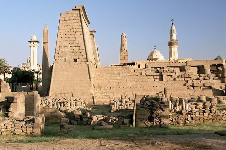 Valley of the Nobles /Habu Temple & Deir El Medina