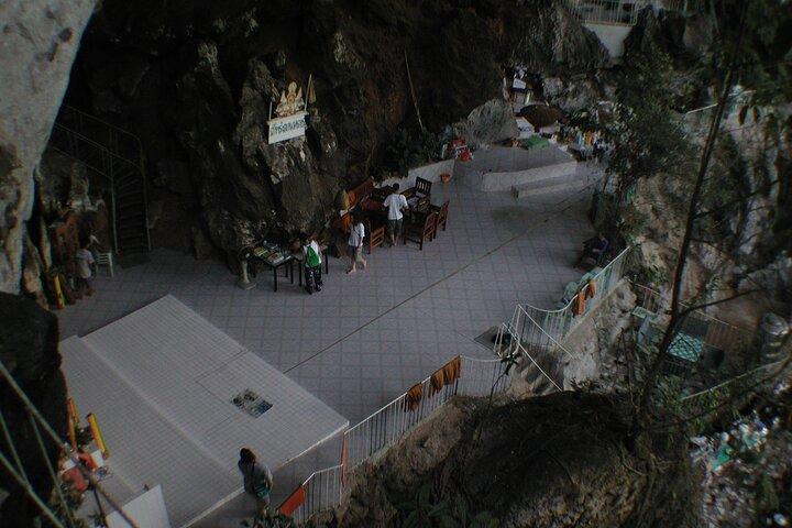 Temples Tour in Thailand from Khaolak