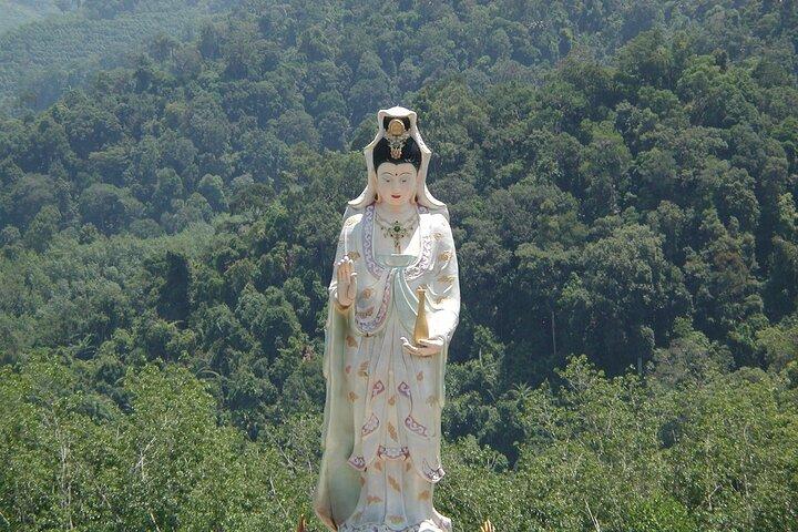 Temples Tour in Thailand from Khaolak