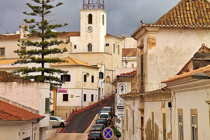 Private Transfer from Lisbon to Albufeira-2 Hours for Sightseeing