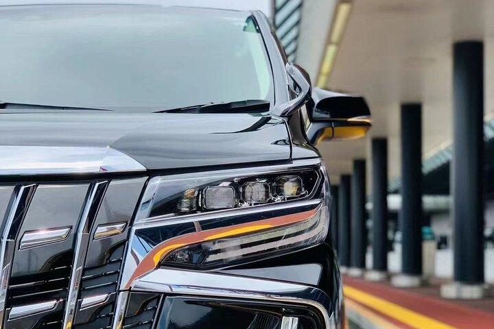 Private departure transfer from Kyoto city to Osaka Itami International airport