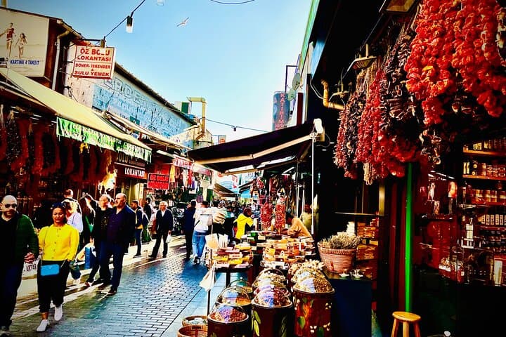 Istanbul Guided Street Food Tour Around European and Asian Sides