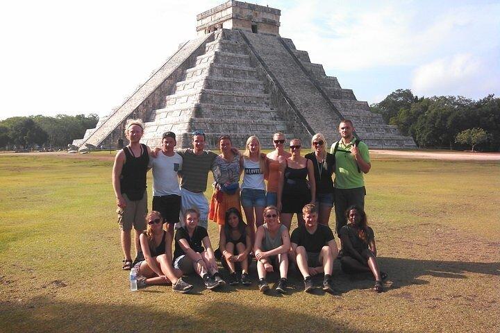 Chichén Itzá, Cenote and Valladolid with Lunch and transportation.