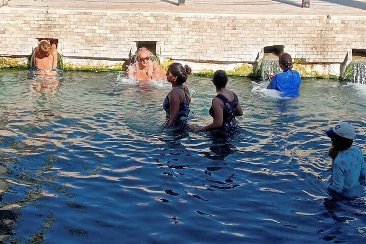 Small Group Pamukkale Tour from Izmir Hotels