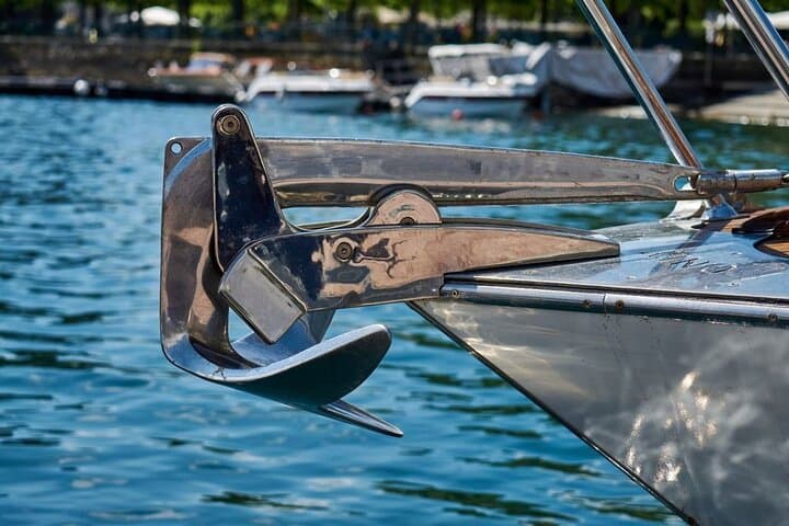 Private Tour Open Bar Classic Wooden Boat Lake Como 2H 4H