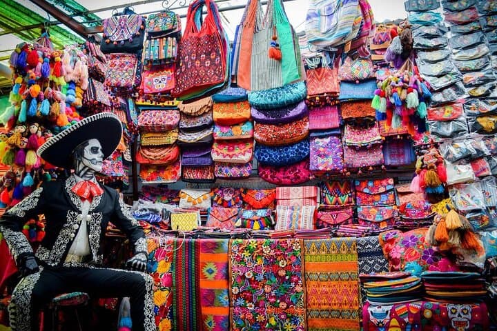 Local Markets & Food Tour in Mexico City