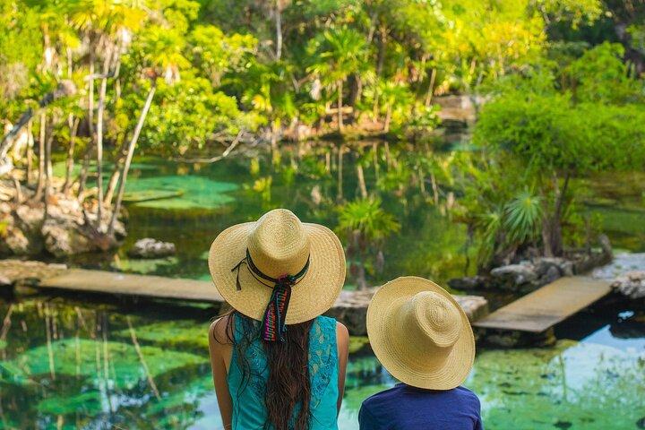Private tour from Cancun to Tulum and back with a 4 hour stop