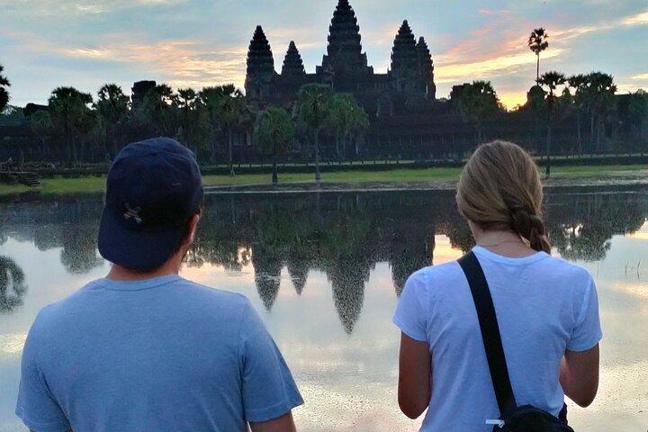 3-Days Private Angkor Wat Sunrise/Sunset Tours & Floating Village