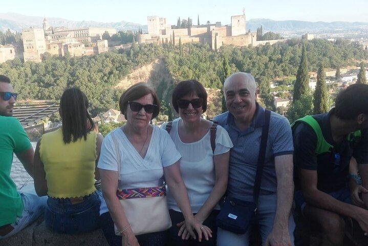 Albaicín & Sacromonte Walking Tour