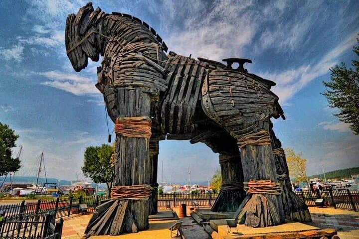 Full Day Troy Tour from Istanbul: Lunch Included