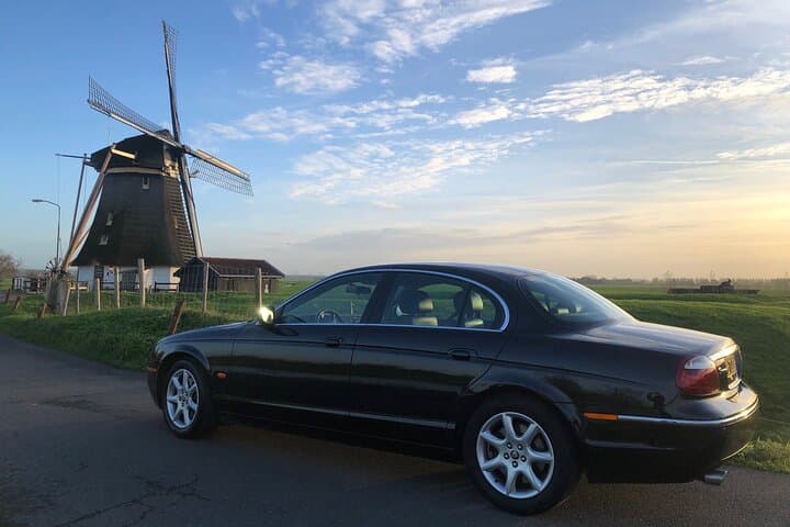 Zaanse Schans private tour Windmills 1/2 day in Jaguar S Type