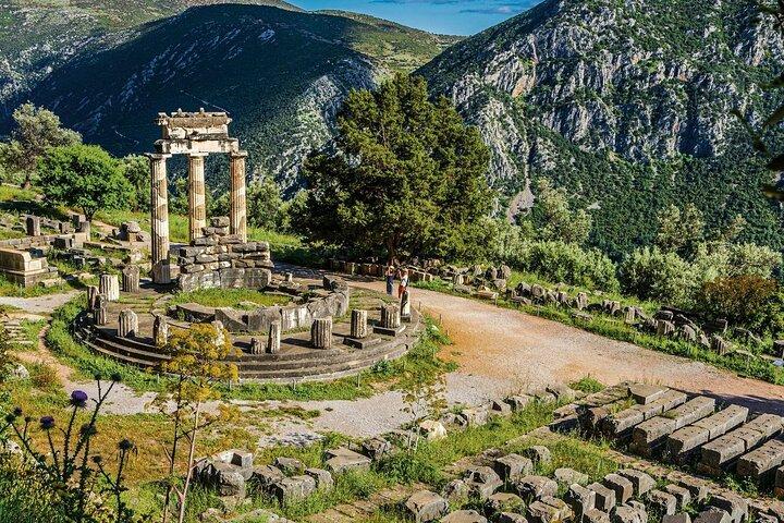 Spend Amazing Day in Delphi - Athens