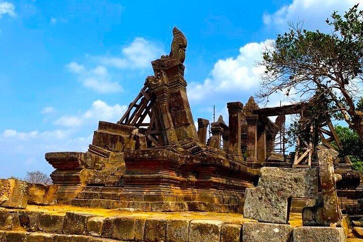 Explore Preah Vihear, Beng Mealea&Koh Ker – 12hr Private Car Tour