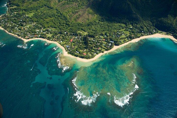 Kauai Airplane Tour: Na Pali Coast, Waterfalls & Window Seats