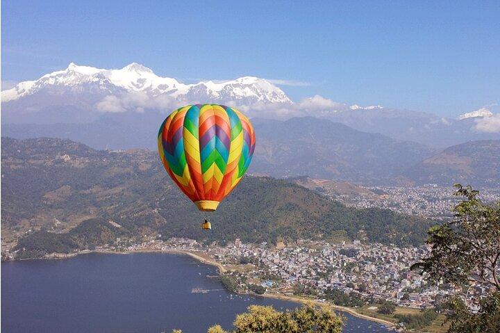 Pokhara: Hot Air Ballooning Tour in Pokhara