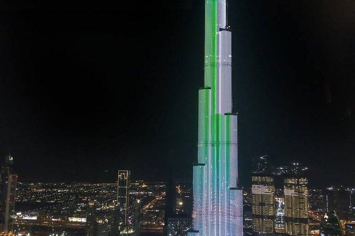 Enjoy Dinner at Burj Khalifa Restaurants With Floor 124th Ticket