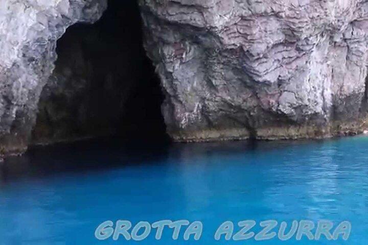 2-Hours Excursion to the Blue Grotto of Taormina in Isola Bella