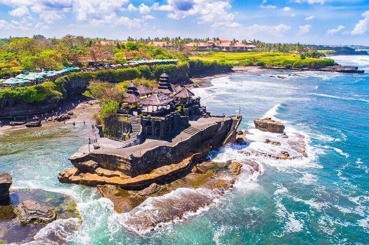 Ultimate North Bali Tour – Tanah Lot, Ulun Danu & Rice Terraces