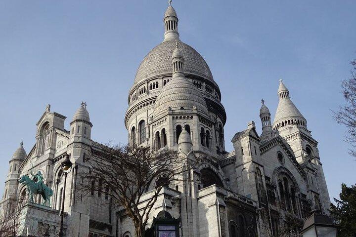 Paris Montmartre : Private Guided Walking Tour