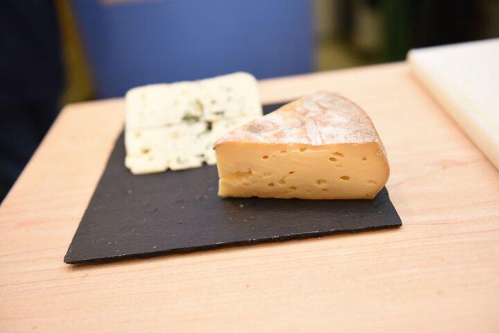 Paris South Montmartre Gourmet French Flavors Tasting Food Tour