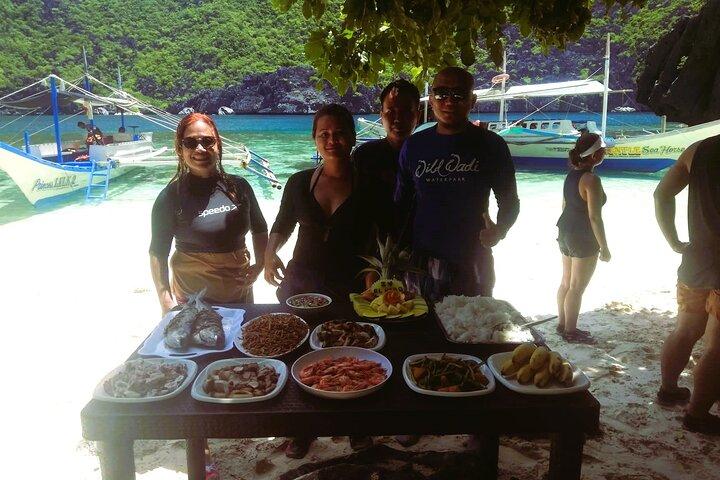 El Nido Tour A - Group w/ Buffet Lunch