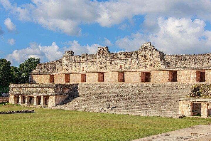 Tour to Uxmal , Cenote Sambula and Chocolate Museum Story