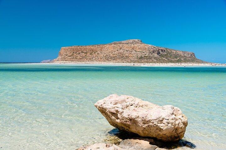 Gramvousa and Balos Lagoon Tour from Heraklion With Food Option