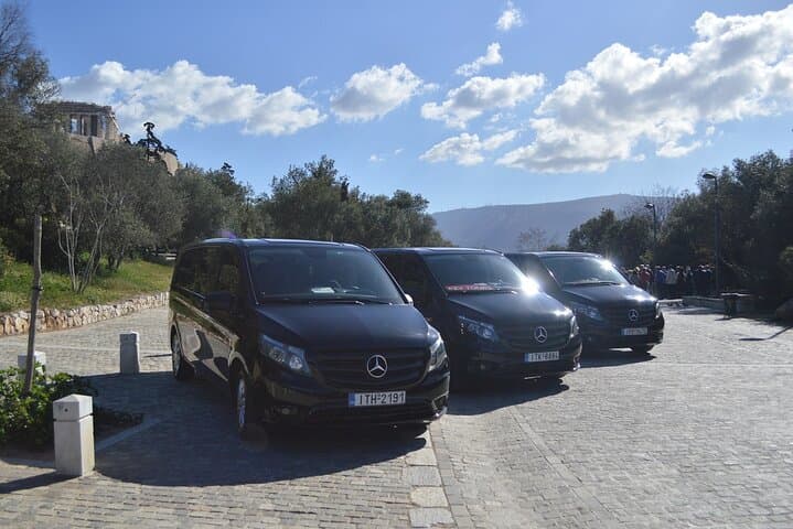 Piraeus Port Private Transfer to Athens Airport with Meet & Greet