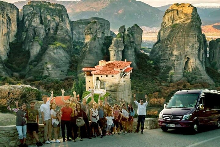 Athens to Meteora Panoramic Day Tour with transfer option