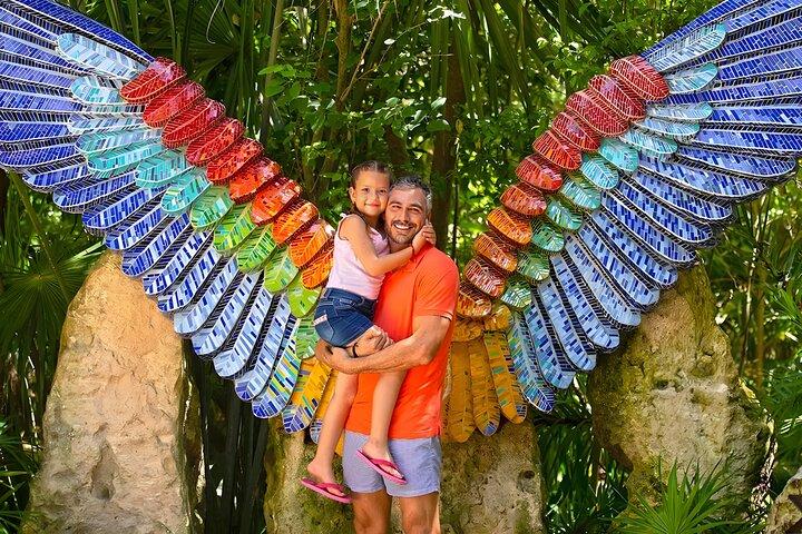 Xcaret Park Plus Tour! Nature, Culture and Nightshow from Cancun