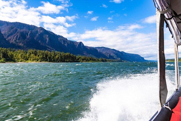 7 Wonders of the Gorge 3.5-hour Jetboat Cruise